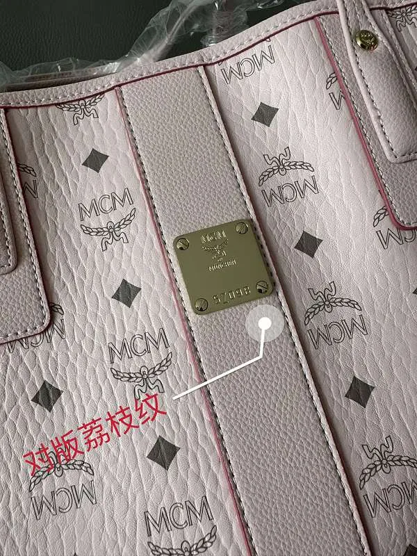 All Categories MCM Women’s Bags and Wallets MCM 65007