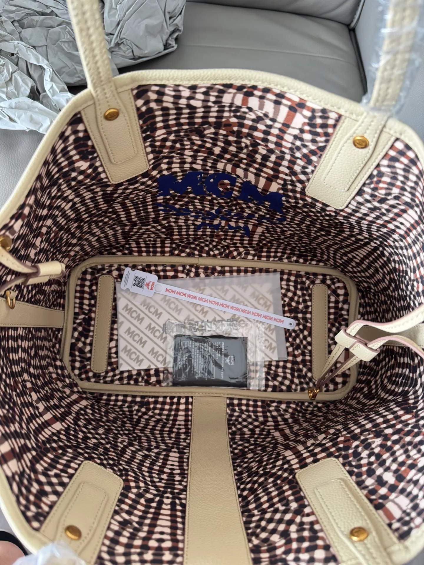 All Categories MCM Women’s Bags and Wallets MCM 65007