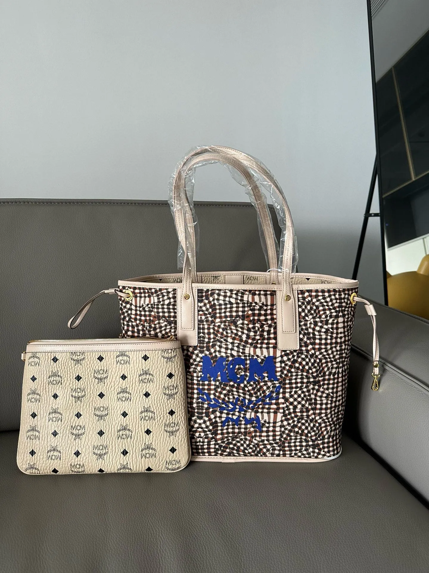 All Categories MCM Women’s Bags and Wallets MCM 65007