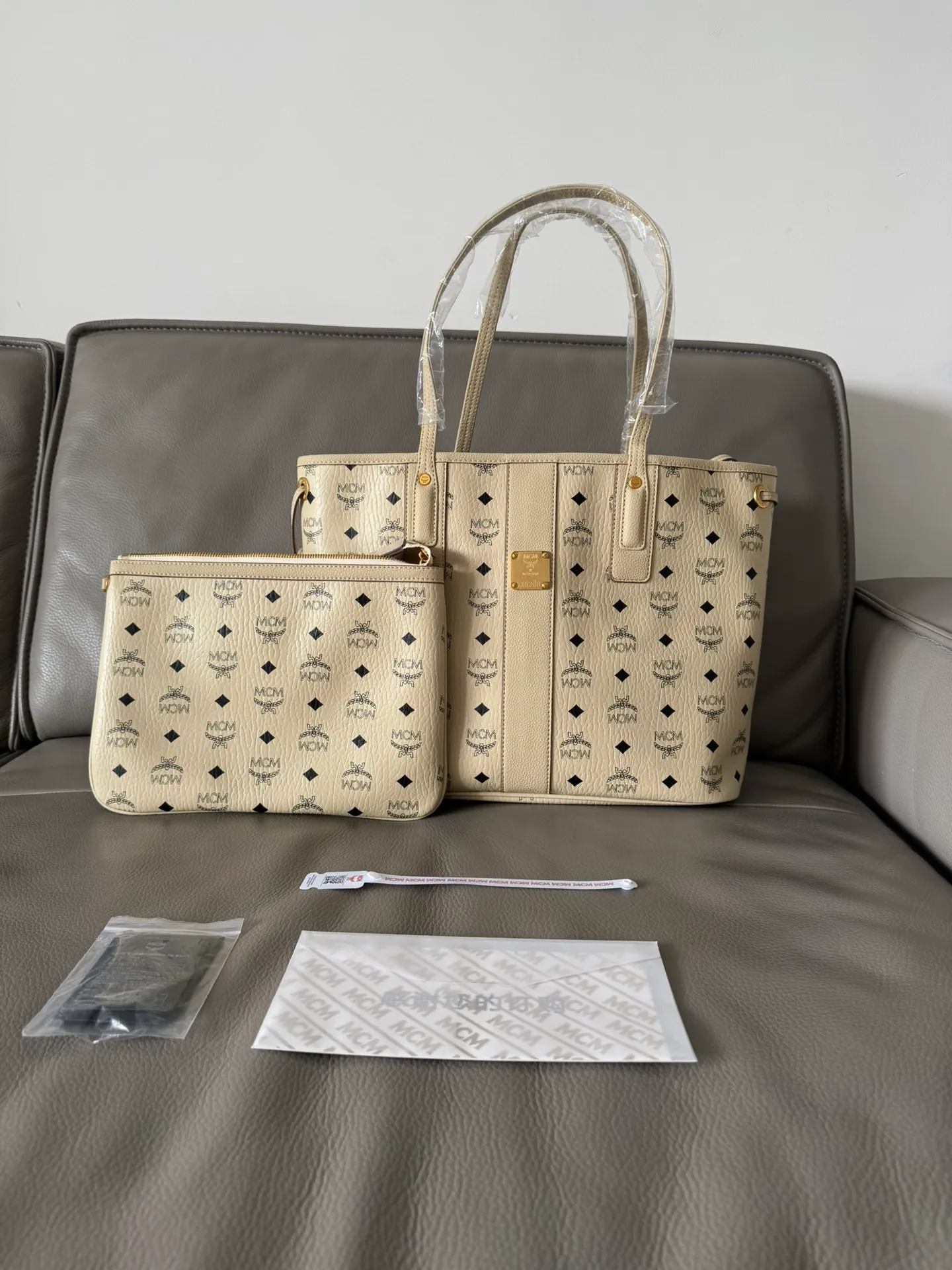 All Categories MCM Women’s Bags and Wallets MCM 65007