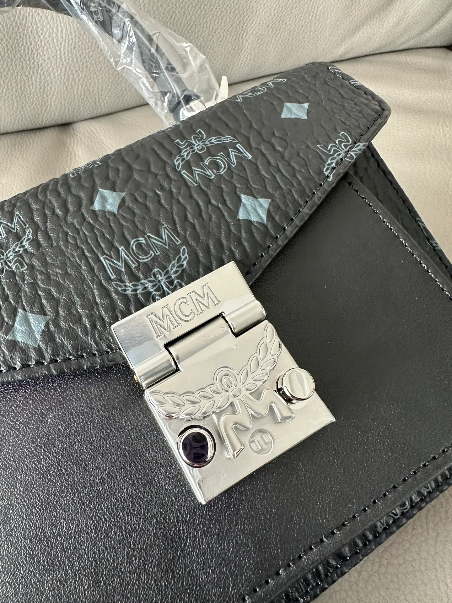 All Categories MCM Women’s Bags and Wallets MCM 65020