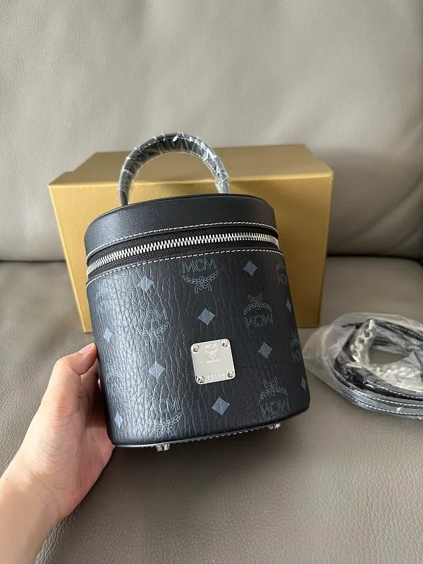 All Categories MCM Women’s Bags and Wallets MCM 65023