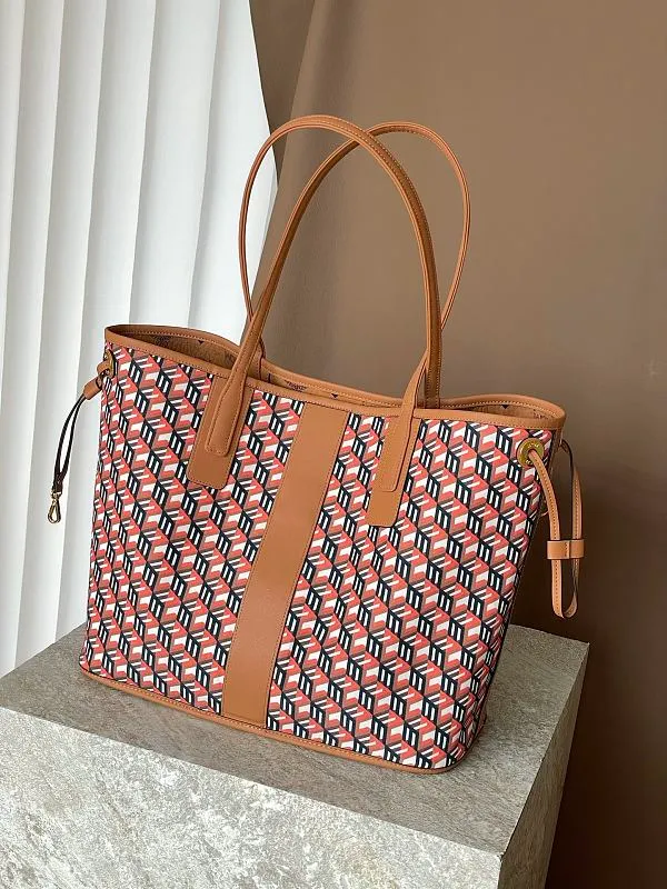 All Categories MCM Women’s Bags and Wallets MCM 265
