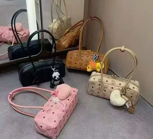 All Categories MCM Women’s Bags and Wallets MCM 2712