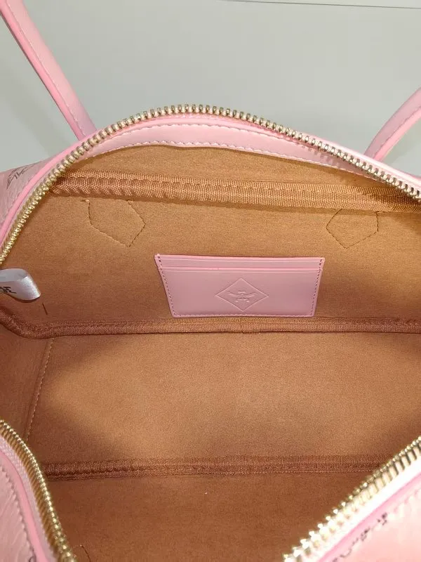 All Categories MCM Women’s Bags and Wallets MCM 2712