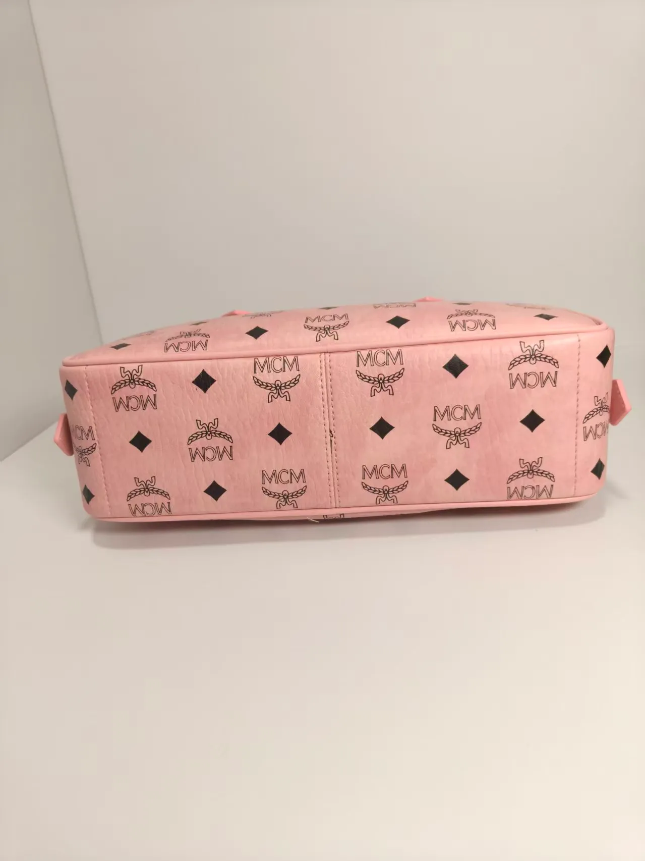 All Categories MCM Women’s Bags and Wallets MCM 2712