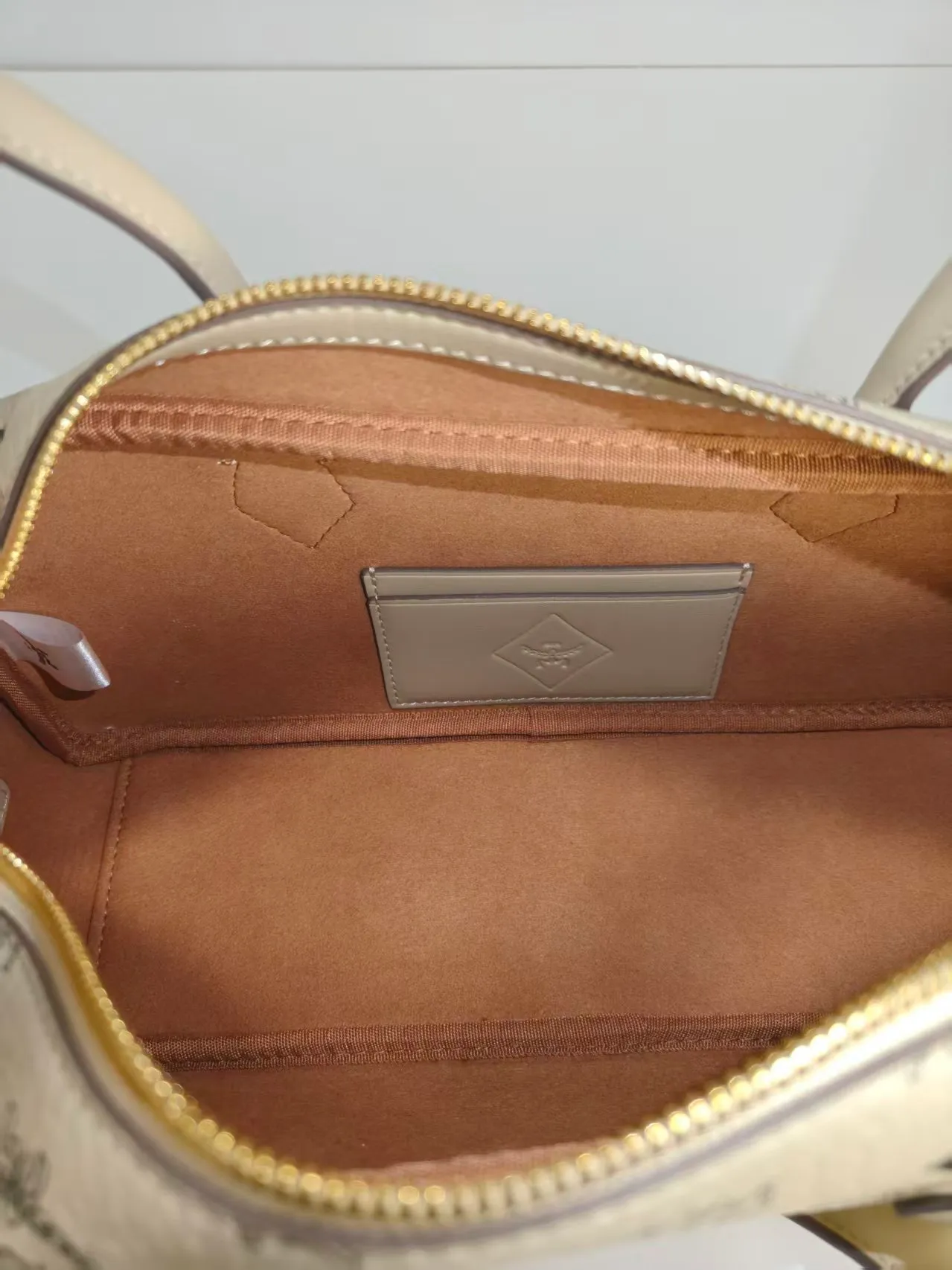 All Categories MCM Women’s Bags and Wallets MCM 2712