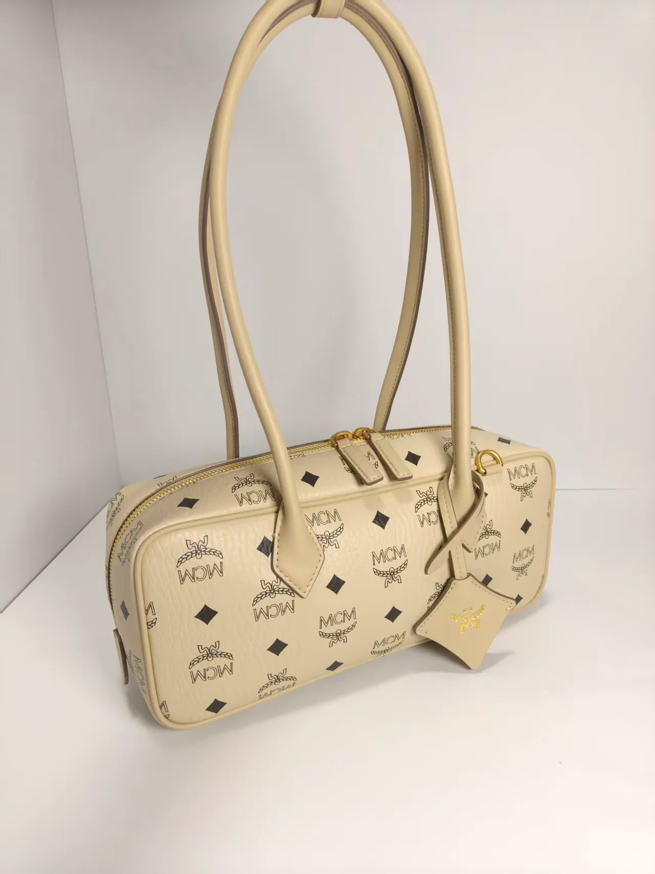 All Categories MCM Women’s Bags and Wallets MCM 2712