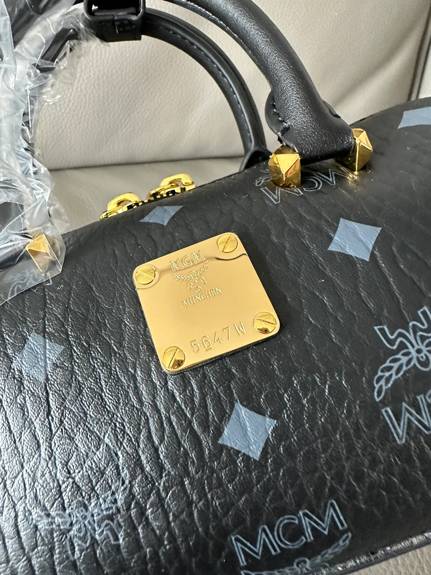 All Categories MCM Women’s Bags and Wallets MCM 65012