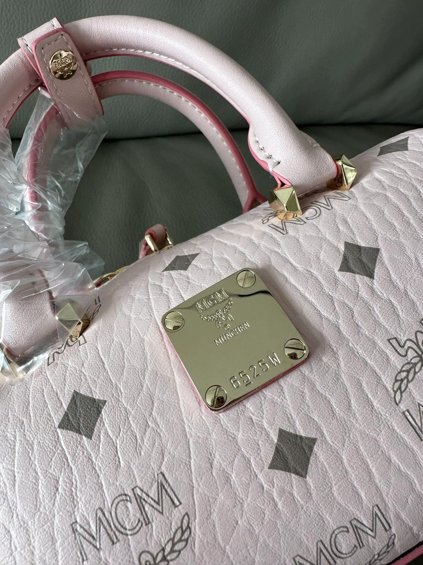 All Categories MCM Women’s Bags and Wallets MCM 65012