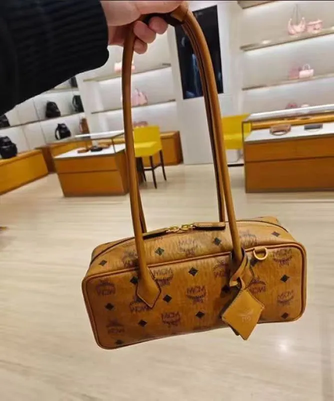 All Categories MCM Women’s Bags and Wallets MCM 2712
