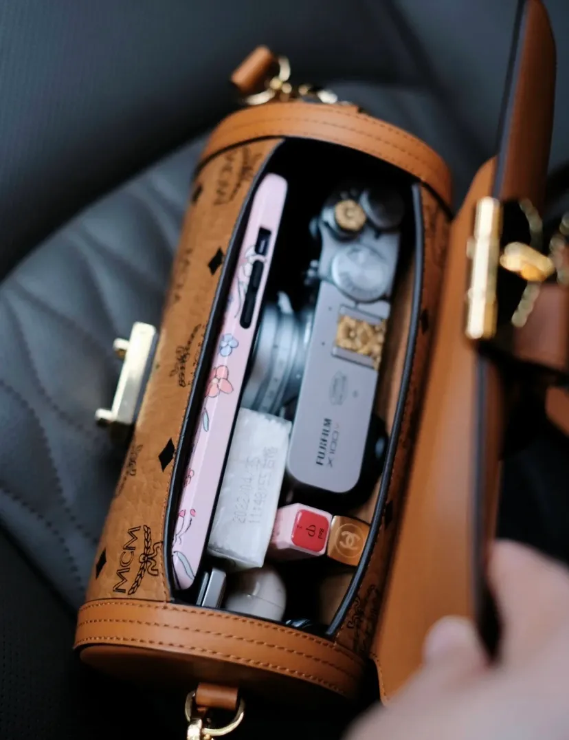 All Categories MCM Women’s Bags and Wallets MCM 65010