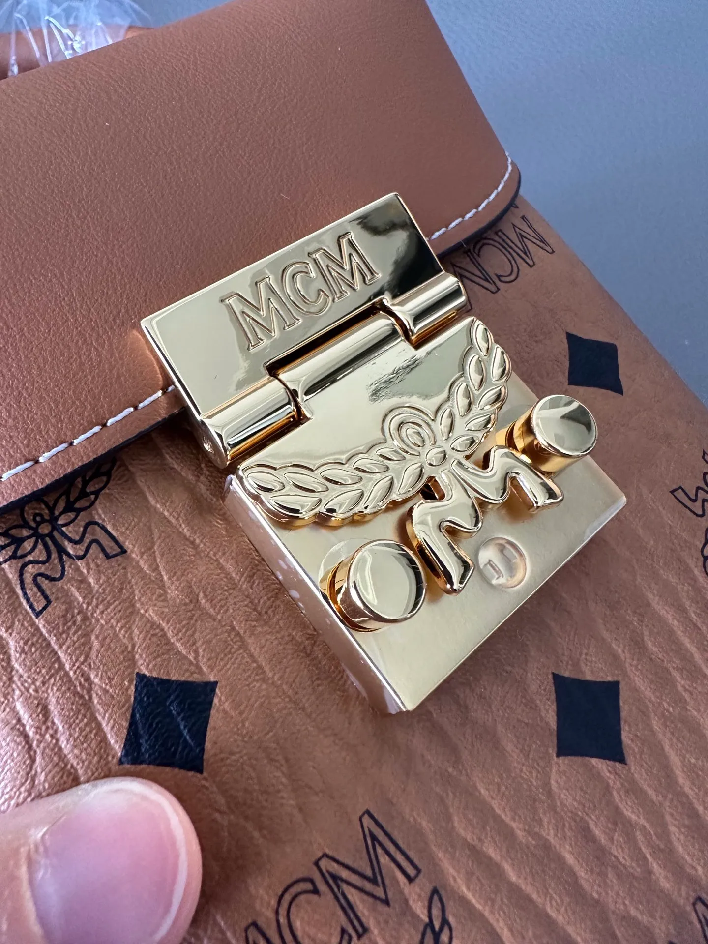 All Categories MCM Women’s Bags and Wallets MCM 65010