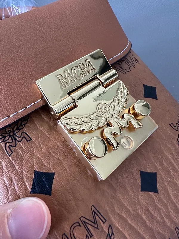 All Categories MCM Women’s Bags and Wallets MCM 65010