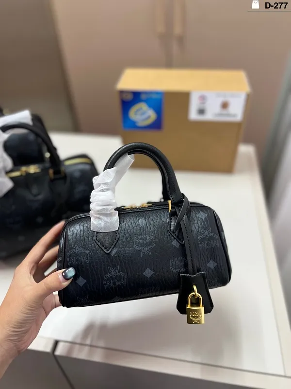 All Categories MCM Women’s Bags and Wallets MCM 88109