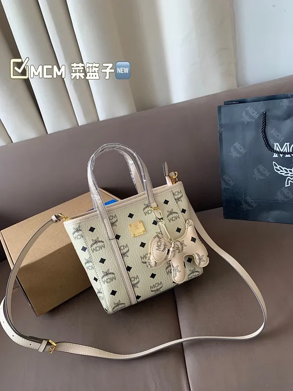 All Categories MCM Women’s Bags and Wallets MCM 88077