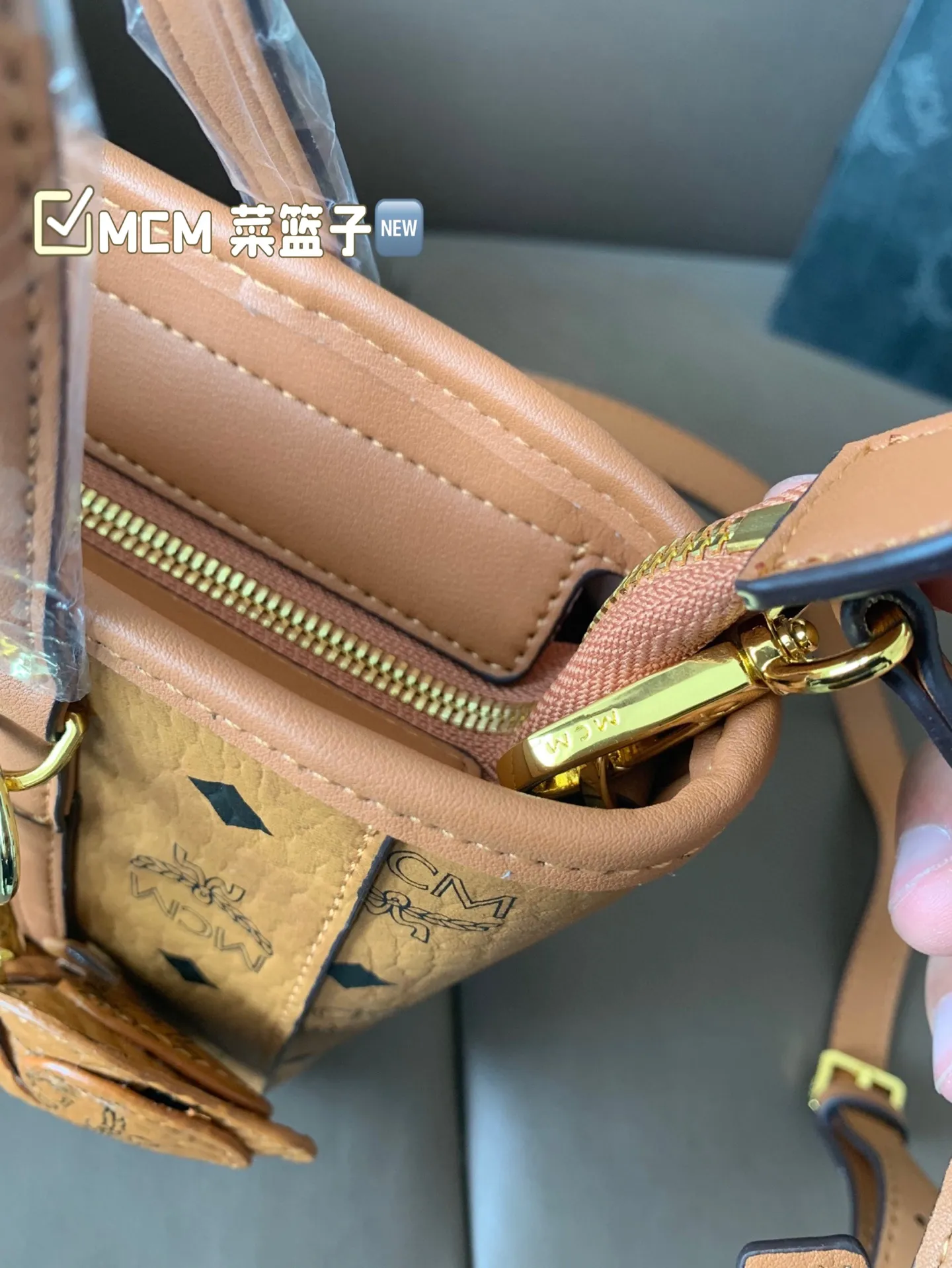 All Categories MCM Women’s Bags and Wallets MCM 88077