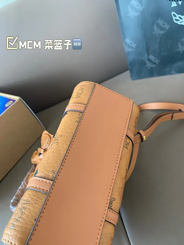 All Categories MCM Women’s Bags and Wallets MCM 88077