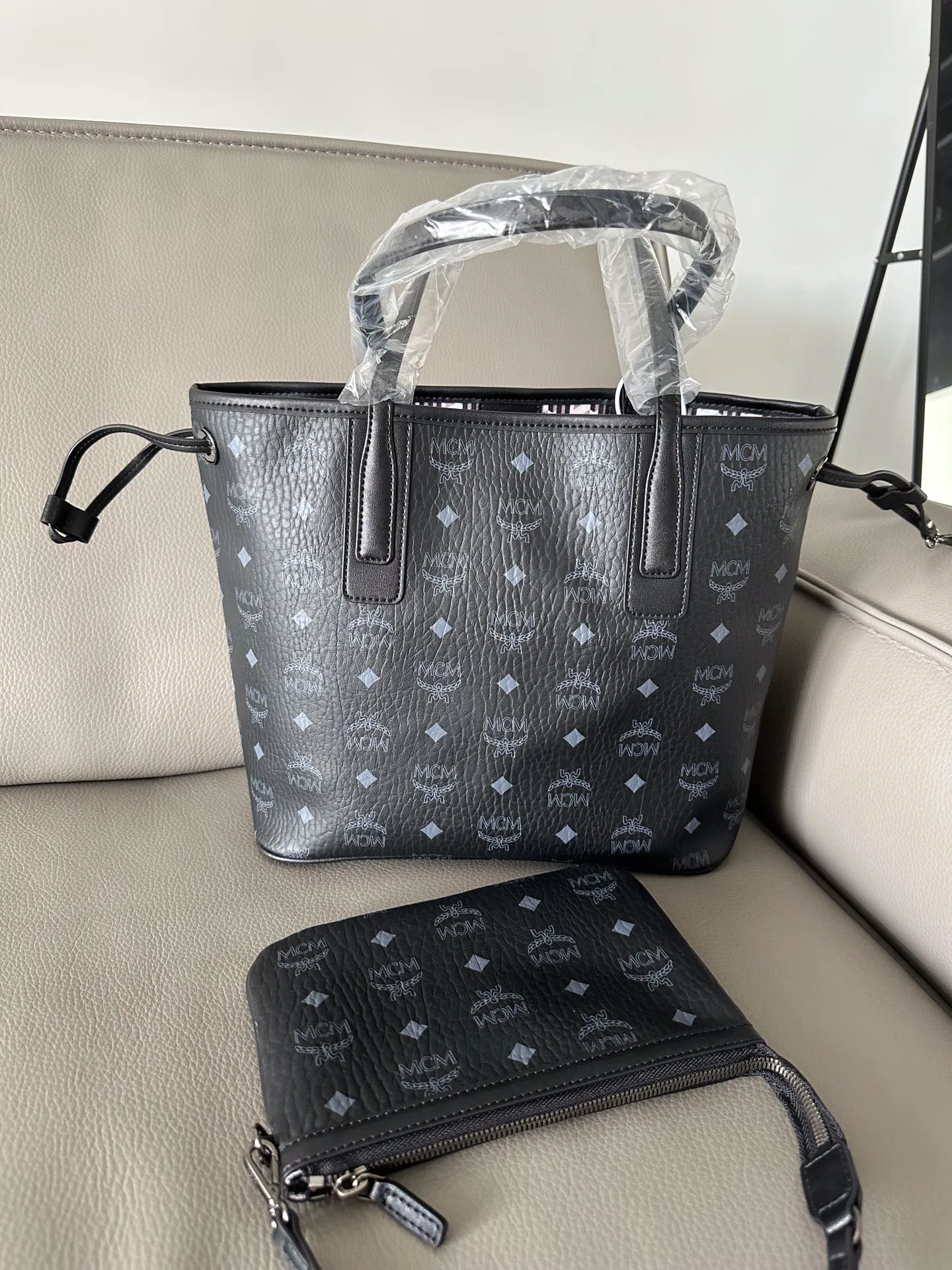 All Categories MCM Women’s Bags and Wallets MCM 65033