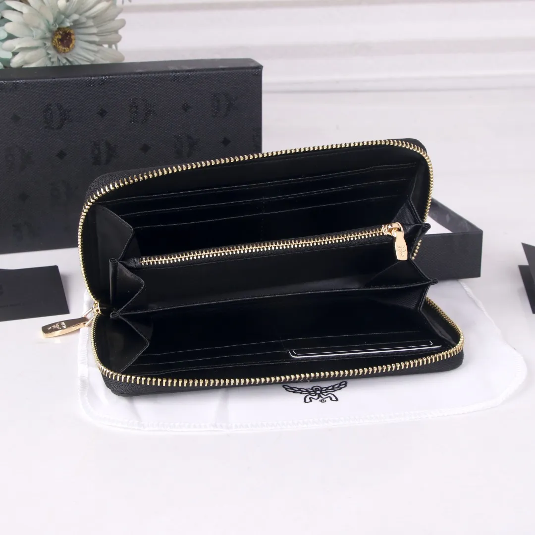 All Categories MCM Women’s Bags and Wallets MCM 202505