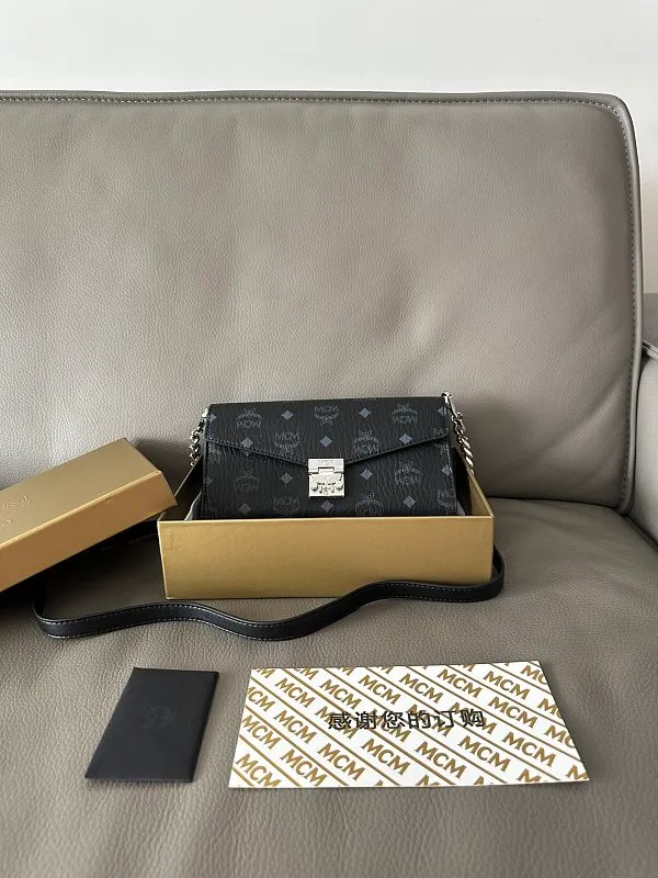 All Categories MCM Women’s Bags and Wallets MCM 65009