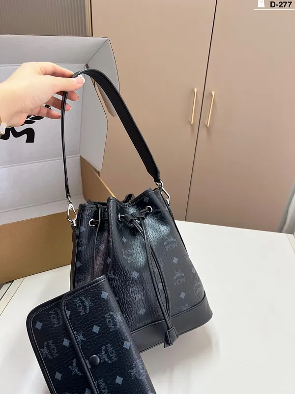 All Categories MCM Women’s Bags and Wallets MCM 88104