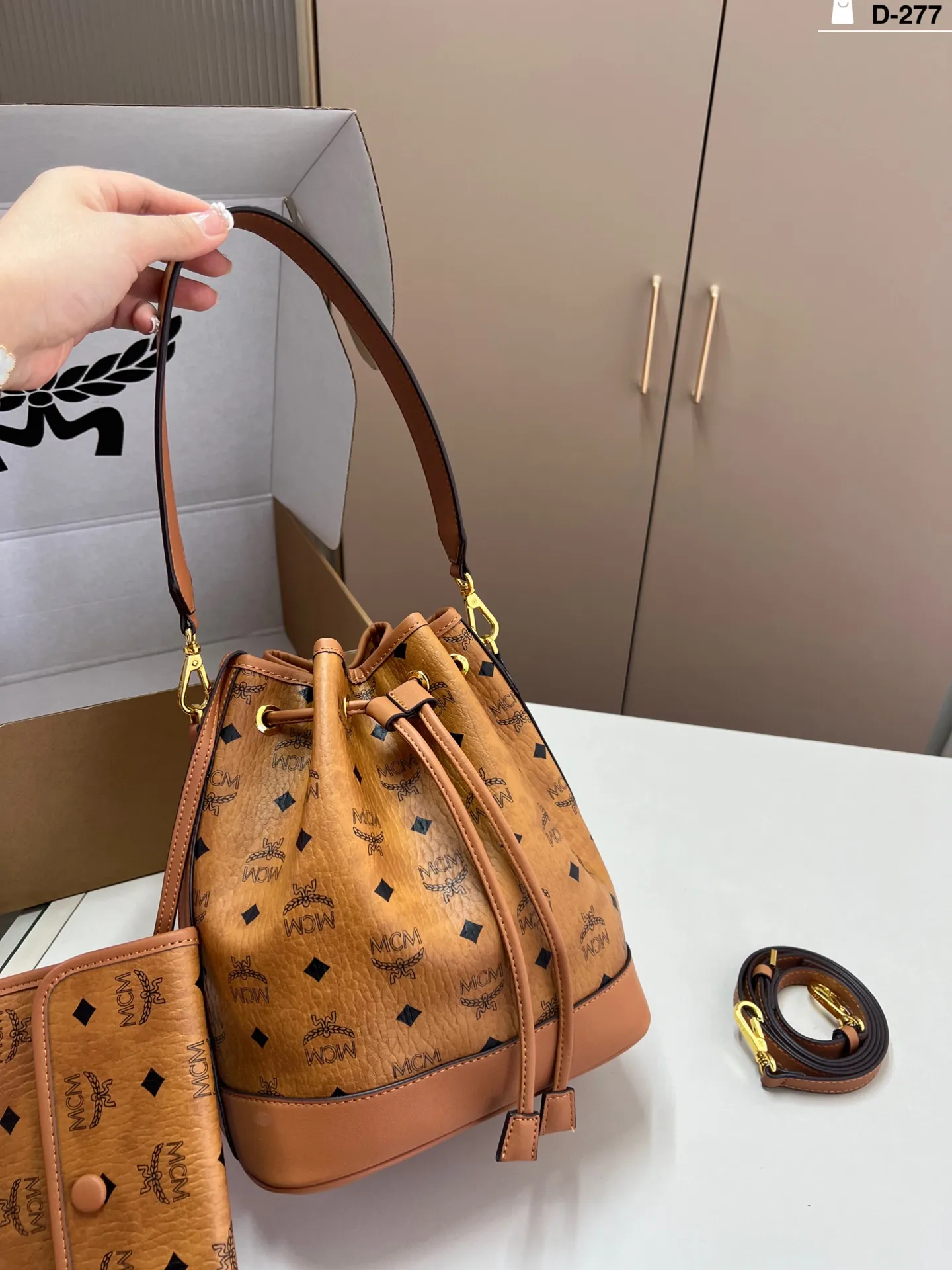 All Categories MCM Women’s Bags and Wallets MCM 88104