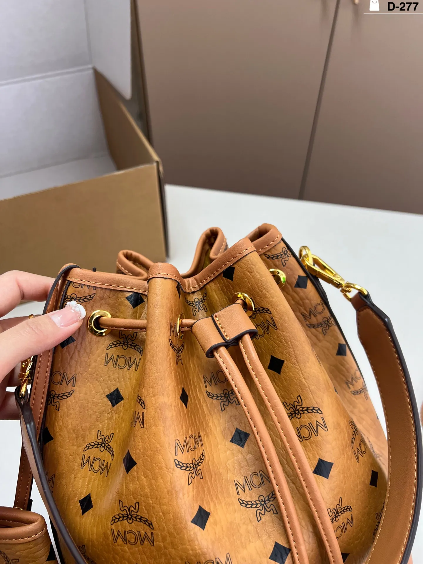 All Categories MCM Women’s Bags and Wallets MCM 88104
