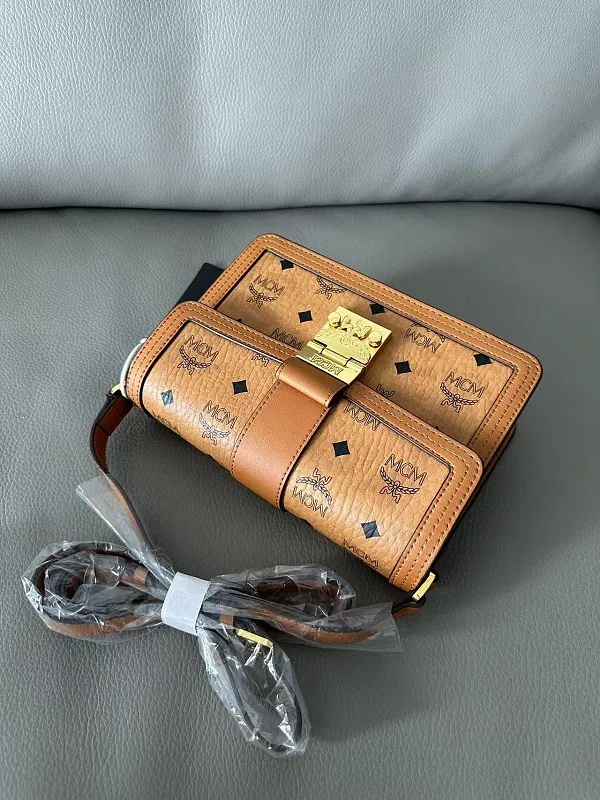 All Categories MCM Women’s Bags and Wallets MCM 65031