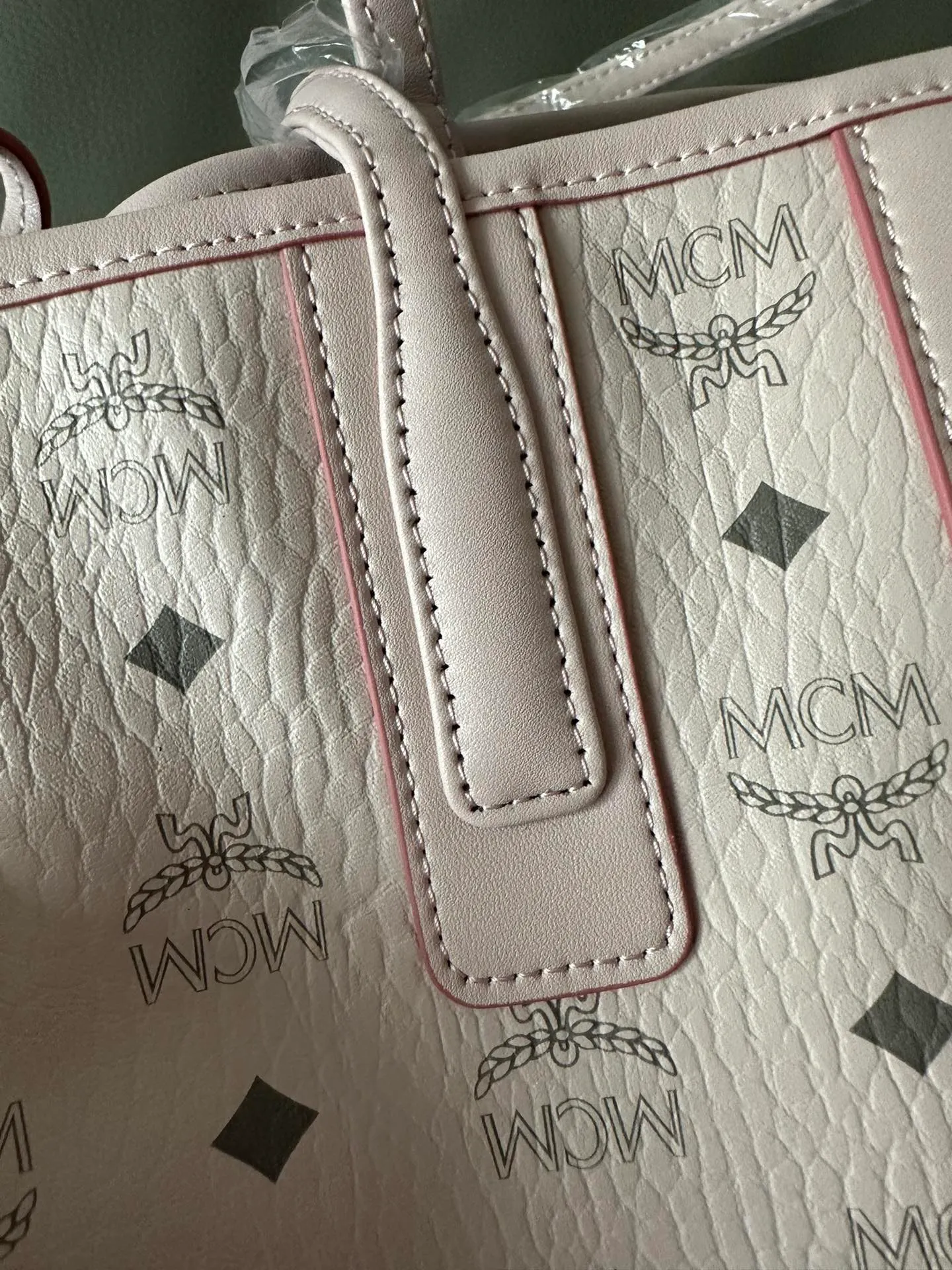 All Categories MCM Women’s Bags and Wallets MCM 65033
