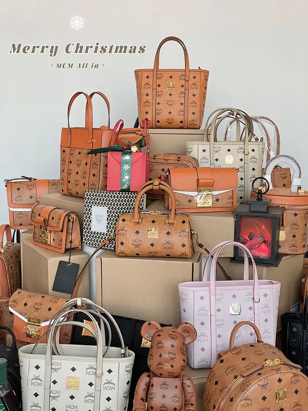 All Categories MCM Women's Bags Wallets MCM Collection
