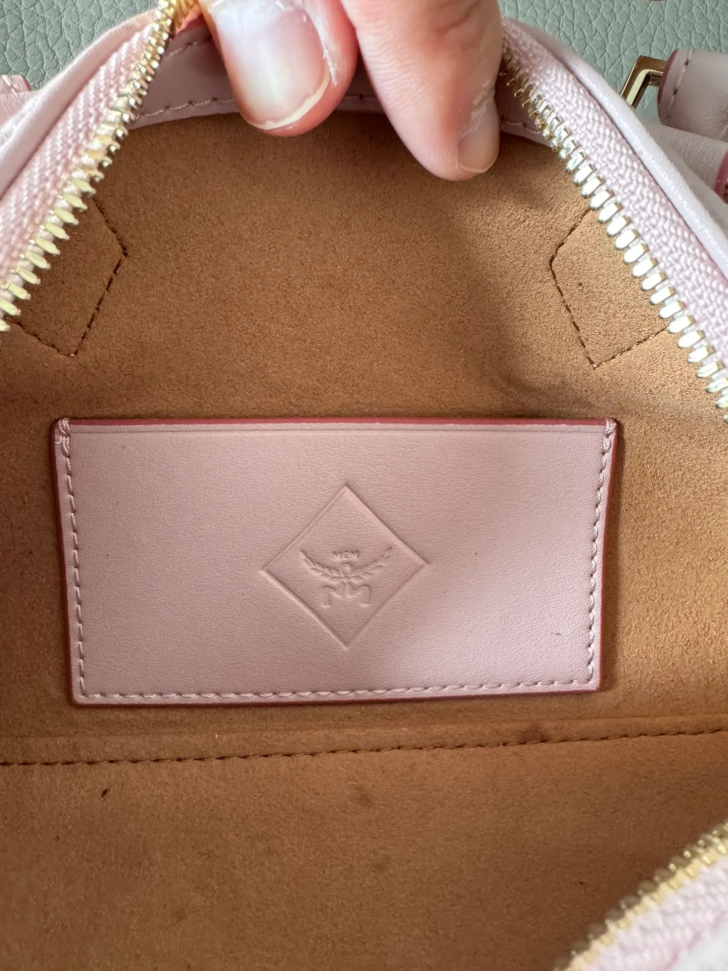 All Categories MCM Women’s Bags and Wallets MCM 65039