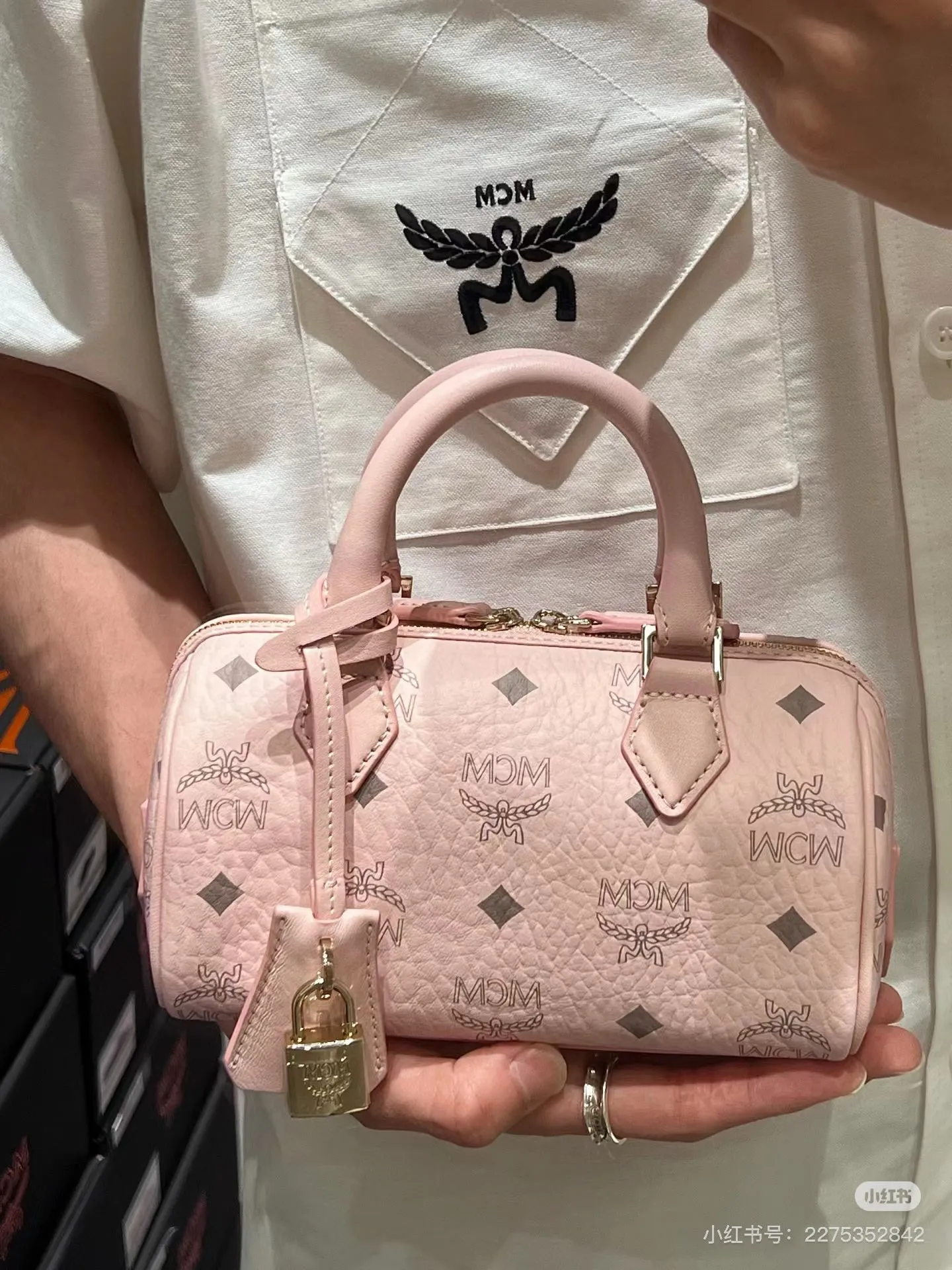 All Categories MCM Women’s Bags and Wallets MCM 65039