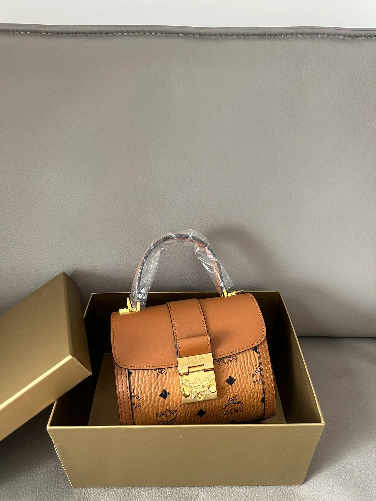 All Categories MCM Women’s Bags and Wallets MCM 65011