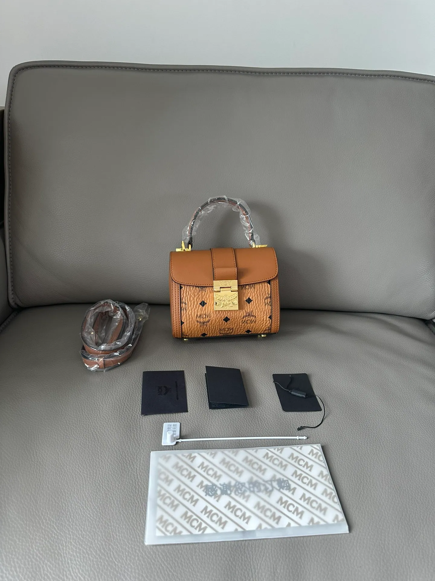 All Categories MCM Women’s Bags and Wallets MCM 65011