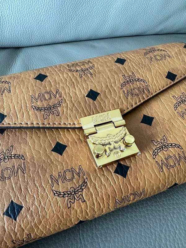 All Categories MCM Women's Bags Wallets MCM 65009 Chain Terms