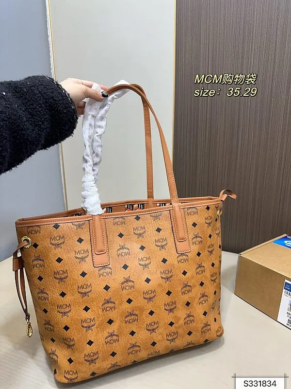 All Categories MCM Women’s Bags and Wallets MCM 88106
