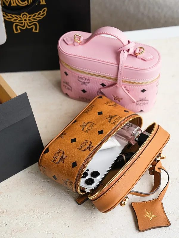 All Categories MCM Women’s Bags and Wallets MCM D18