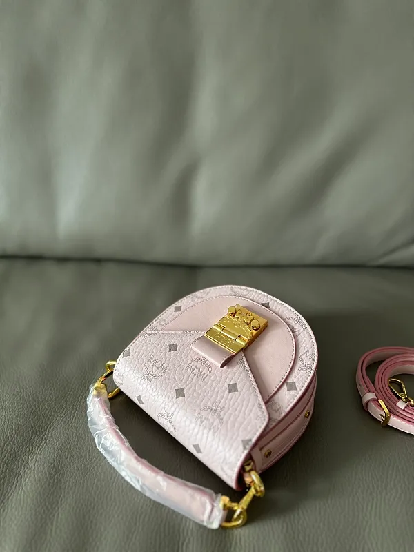 All Categories MCM Women’s Bags and Wallets MCM 65017