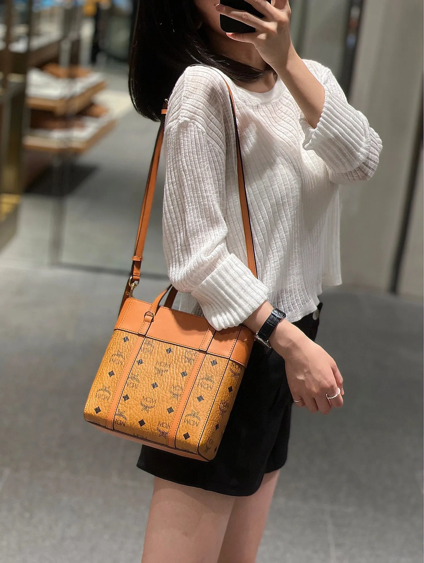 All Categories MCM Women’s Bags and Wallets MCM 65032