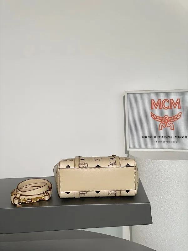 All Categories MCM Women’s Bags and Wallets MCM 260
