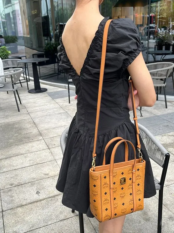 All Categories MCM Women’s Bags and Wallets MCM 260