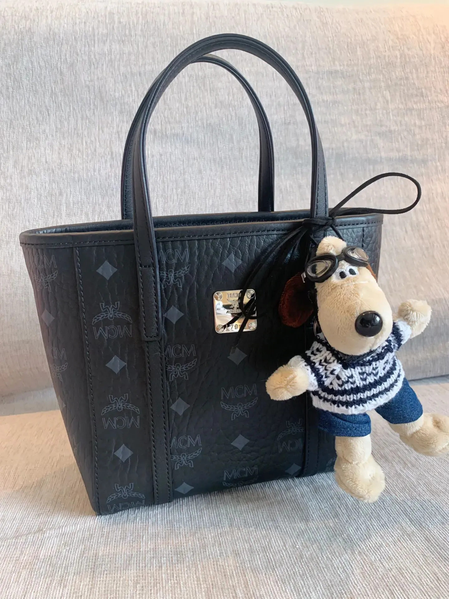 All Categories MCM Women’s Bags and Wallets MCM 260