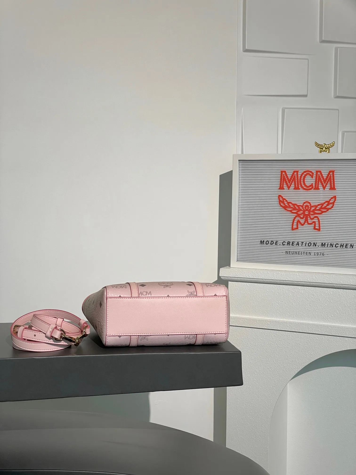 All Categories MCM Women’s Bags and Wallets MCM 260