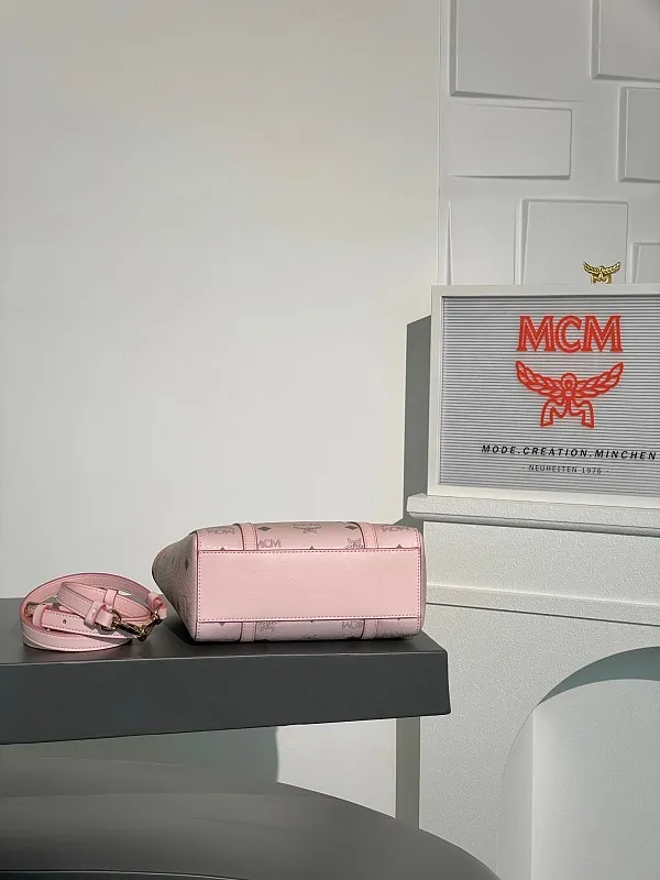 All Categories MCM Women’s Bags and Wallets MCM 260