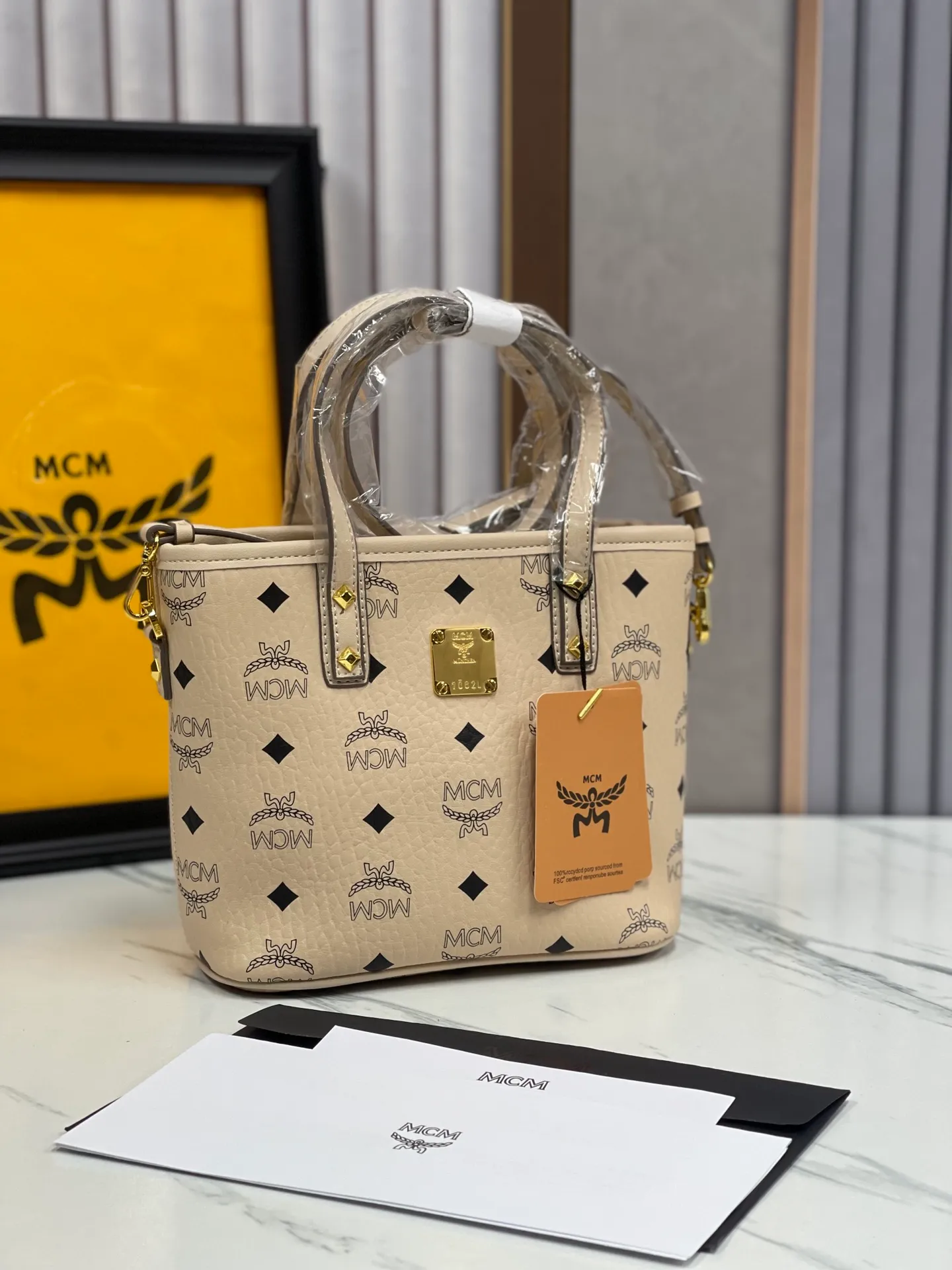 Batch 340💰MCM new upgraded version·High quality·Eco-friendly with counter ♻️Gift box packaging🎁Box of classic vegetable basket mini shopping bag, model: 03. Size 21X18X10 ✈✈🛍🐞🐞✨ M C M ✨⚡⚡Original ykk slider zipper/counter original customization🌼
