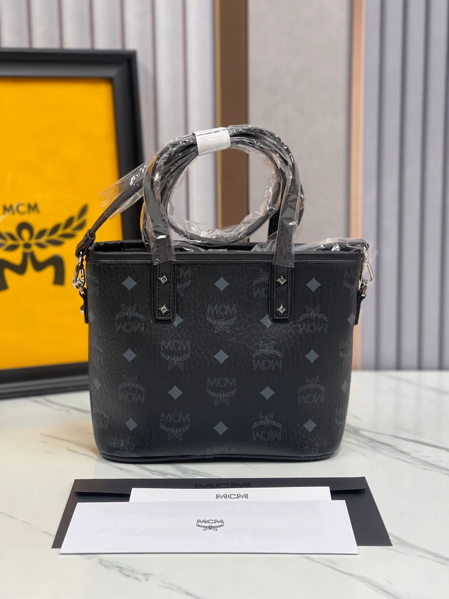 Batch 340💰MCM new upgraded version·High quality·Eco-friendly with counter ♻️Gift box packaging🎁Box of classic vegetable basket mini shopping bag, model: 03. Size 21X18X10 ✈✈🛍🐞🐞✨ M C M ✨⚡⚡Original ykk slider zipper/counter original customization🌼