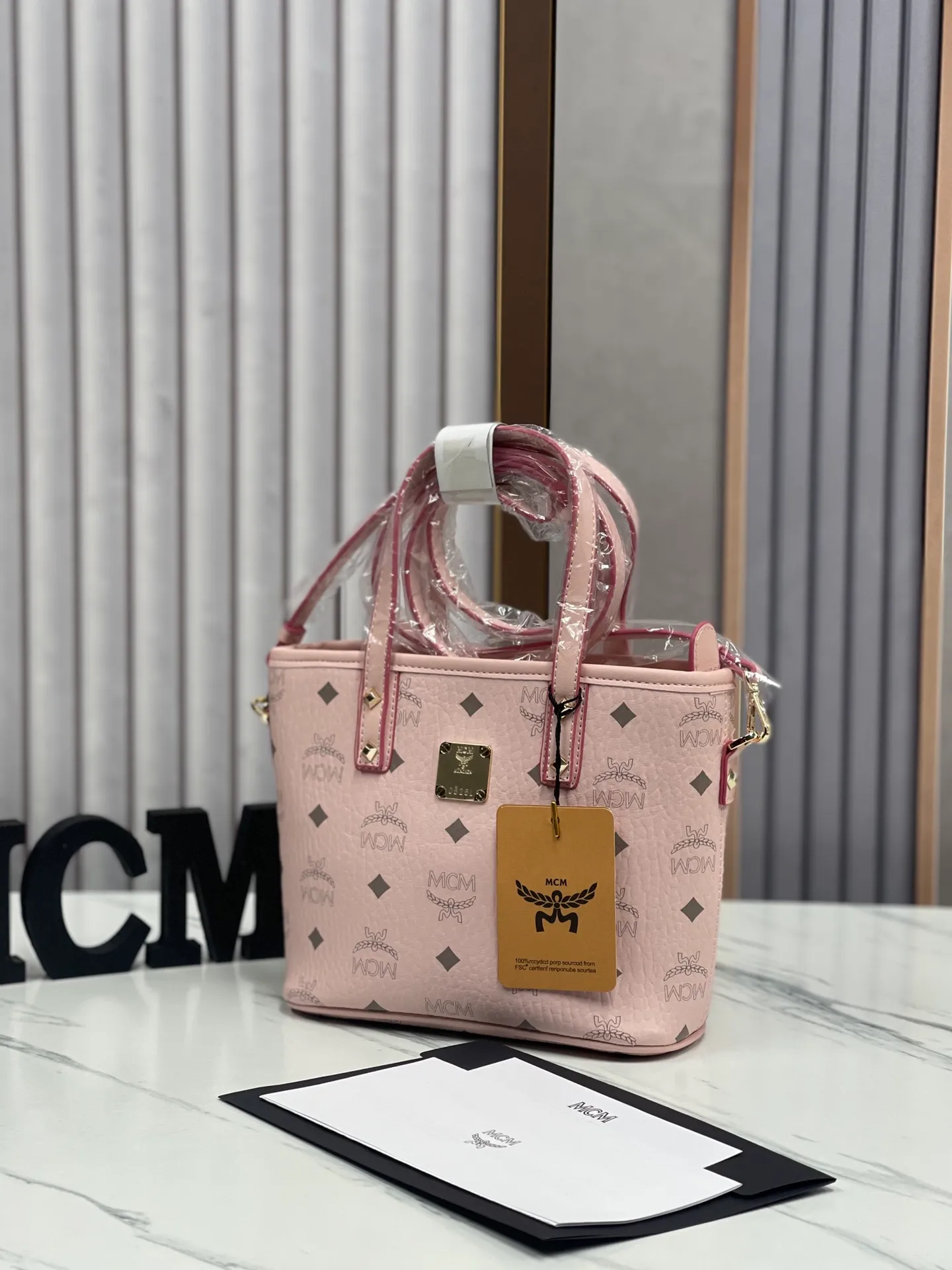 Batch 340💰MCM new upgraded version·High quality·Eco-friendly with counter ♻️Gift box packaging🎁Box of classic vegetable basket mini shopping bag, model: 03. Size 21X18X10 ✈✈🛍🐞🐞✨ M C M ✨⚡⚡Original ykk slider zipper/counter original customization🌼
