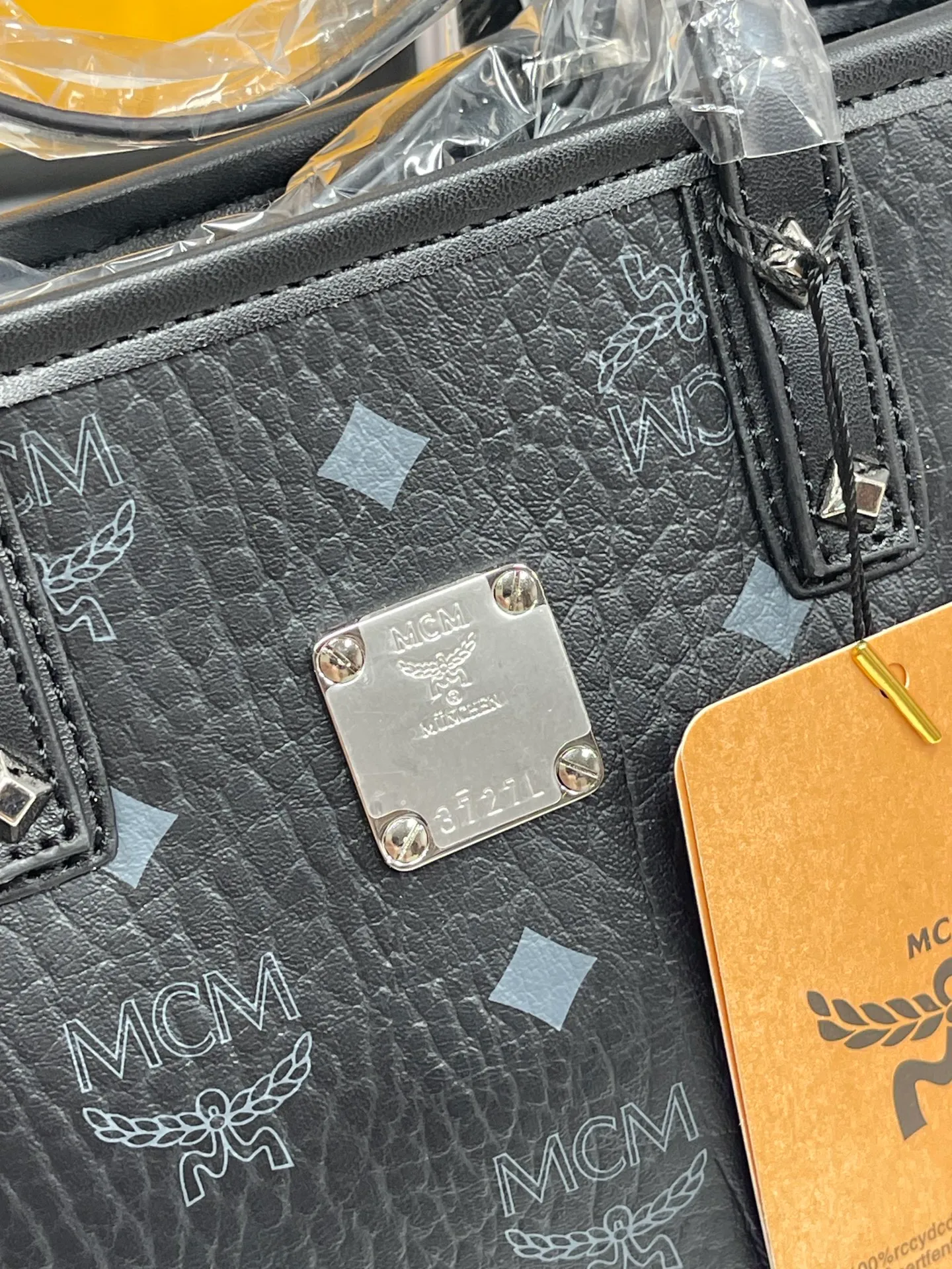 Batch 340💰MCM new upgraded version·High quality·Eco-friendly with counter ♻️Gift box packaging🎁Box of classic vegetable basket mini shopping bag, model: 03. Size 21X18X10 ✈✈🛍🐞🐞✨ M C M ✨⚡⚡Original ykk slider zipper/counter original customization🌼