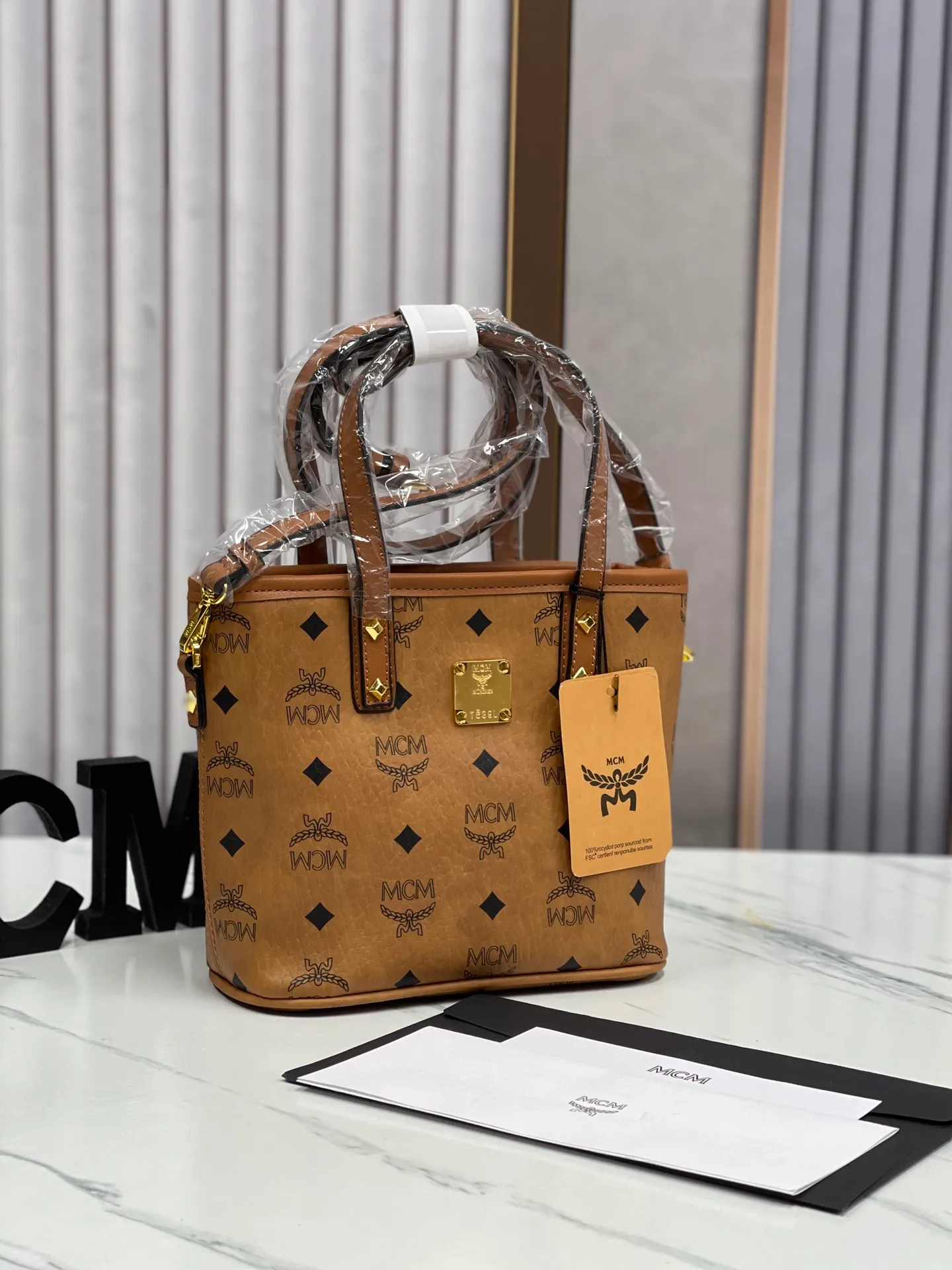 Batch 340💰MCM new upgraded version·High quality·Eco-friendly with counter ♻️Gift box packaging🎁Box of classic vegetable basket mini shopping bag, model: 03. Size 21X18X10 ✈✈🛍🐞🐞✨ M C M ✨⚡⚡Original ykk slider zipper/counter original customization🌼